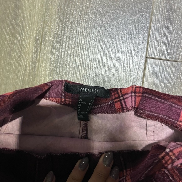 Cute skirt - Picture 2 of 2